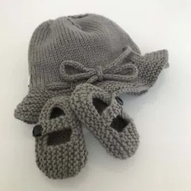 Brim Hat & Baby Mary Janes Set