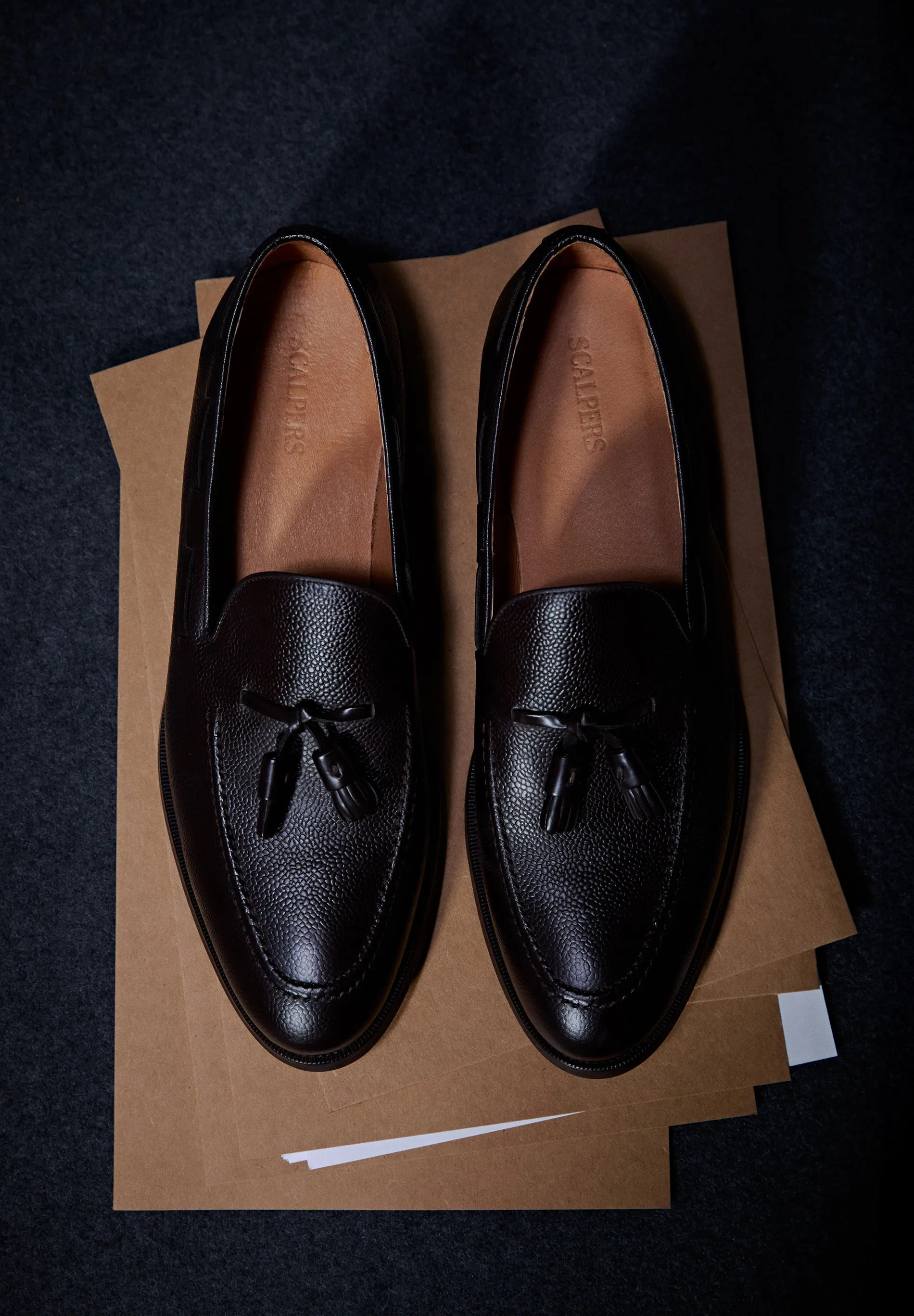 LEATHER LOAFERS WITH TASSELS