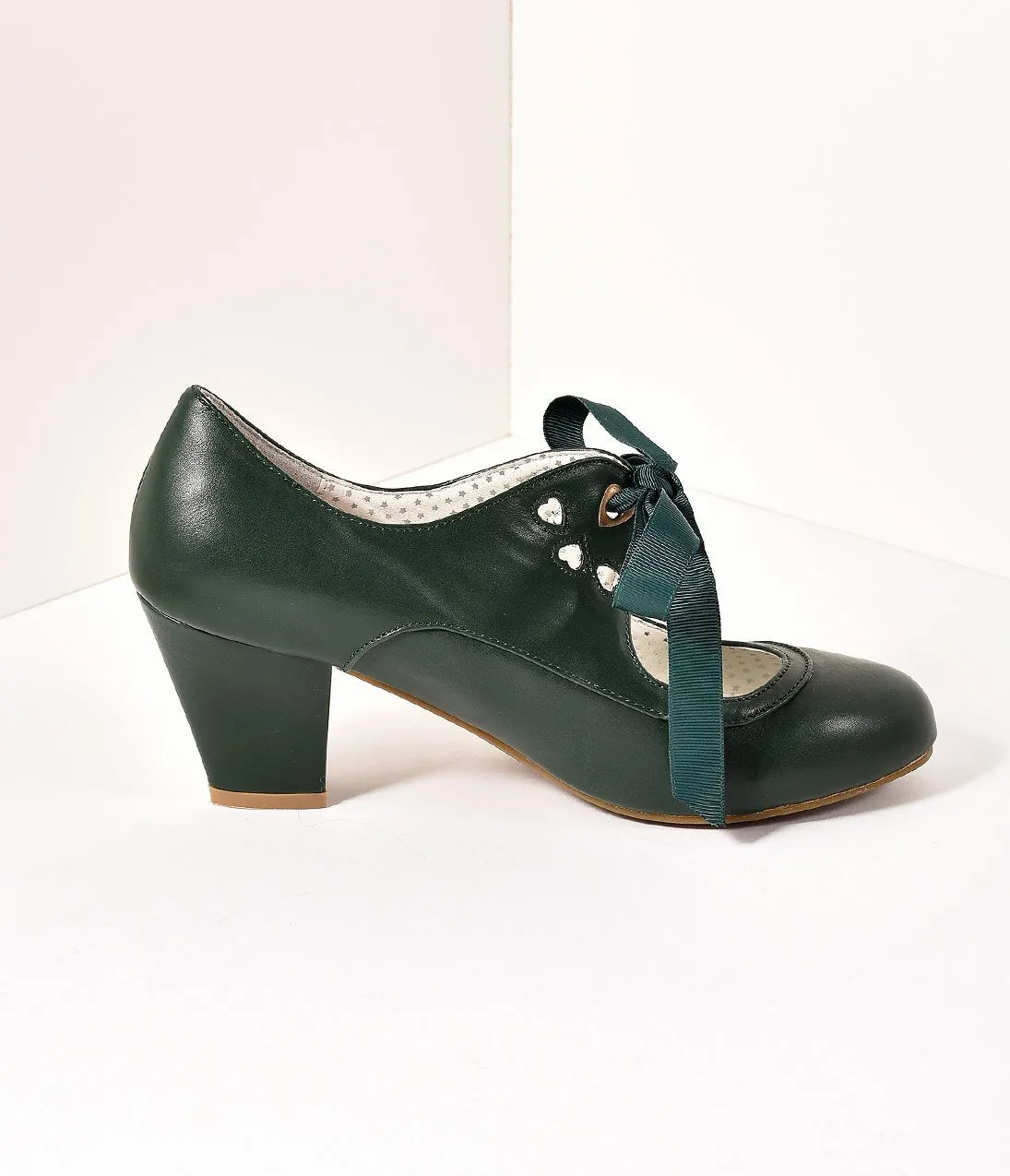 Vintage Style Emerald Green Leatherette Mary Jane Bow Wiggle Heels